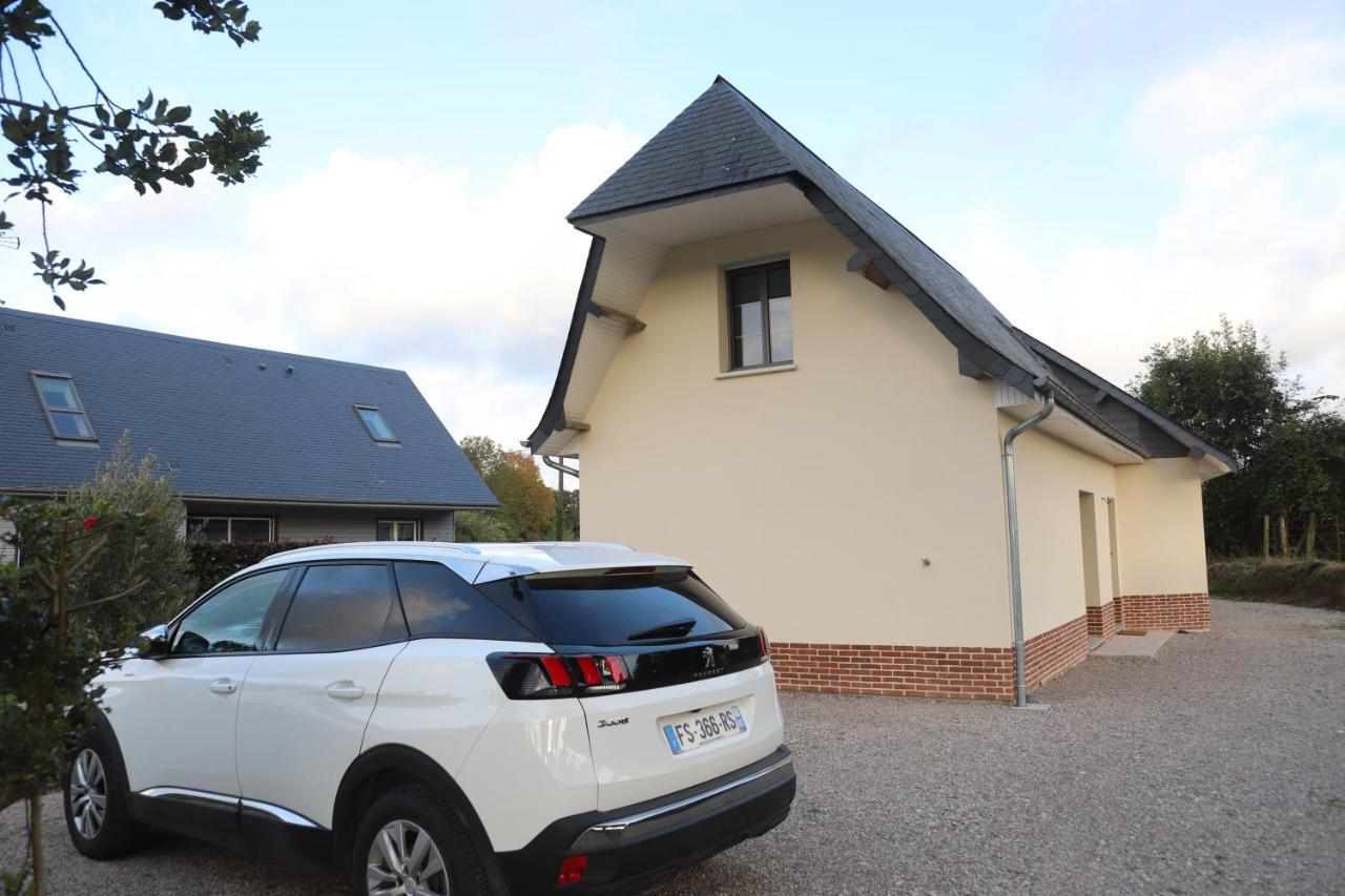 "Chez Michel " Les Gites De Sery Bouillancourt-en-Sery Exterior photo